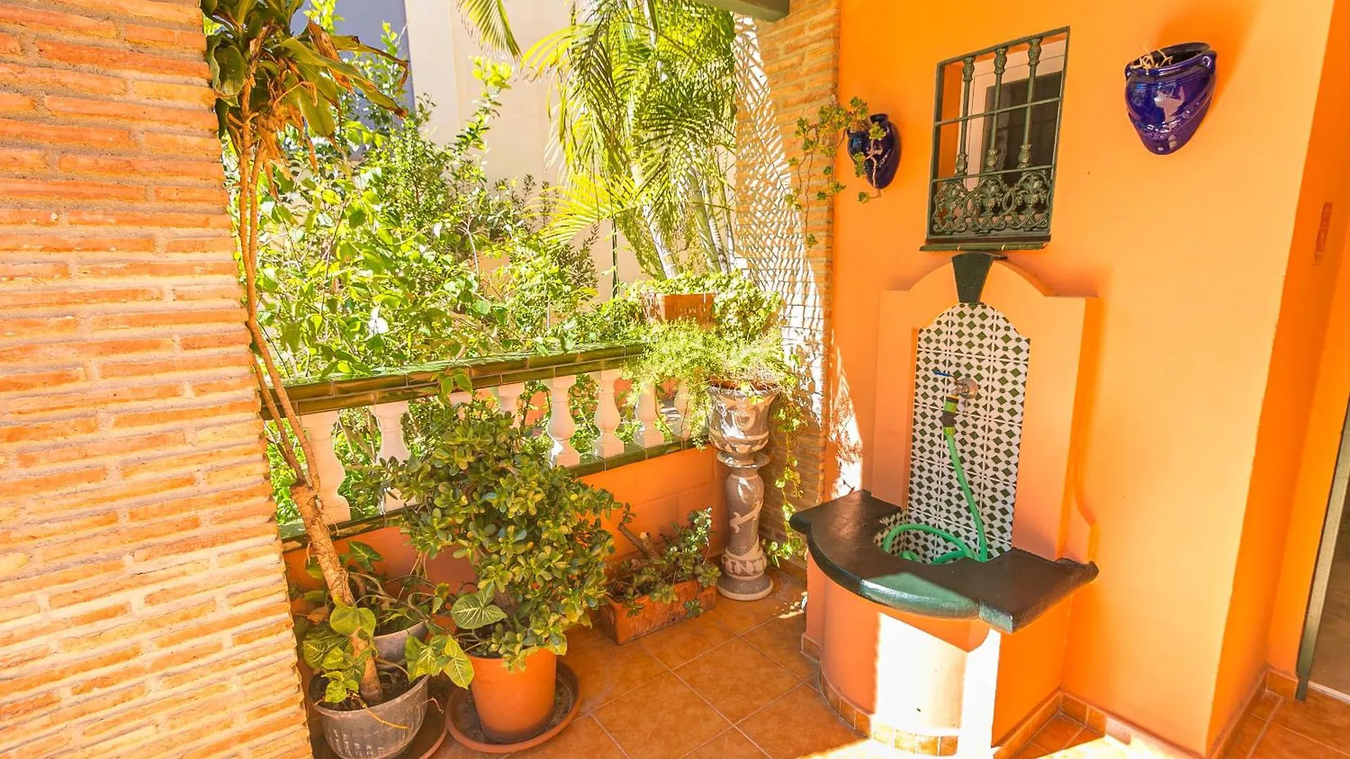 Canovas Nerja - Casa Medina 内尔哈
